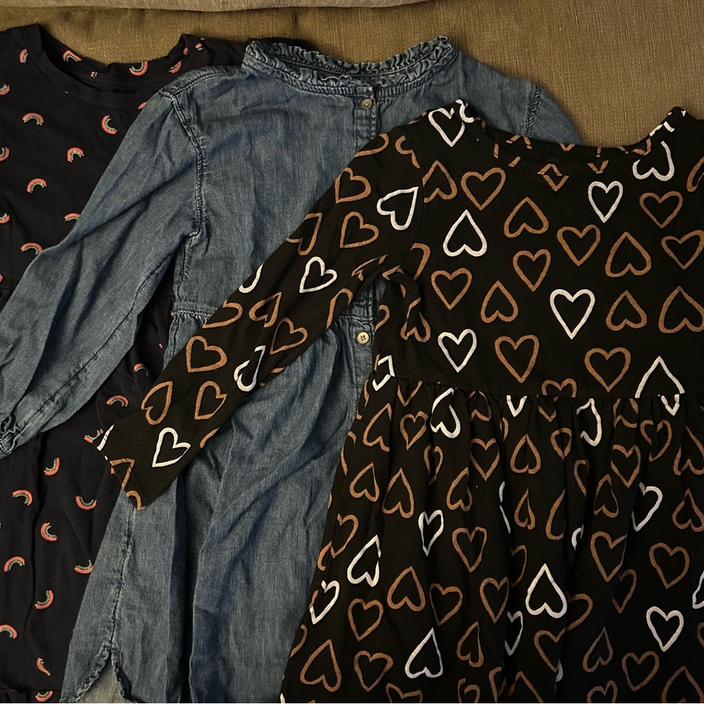 Cat & Jack/GAP Kids/Carters Kids Casual 5 Dresses/1 Romper - Size 5T - Picture 2 of 9